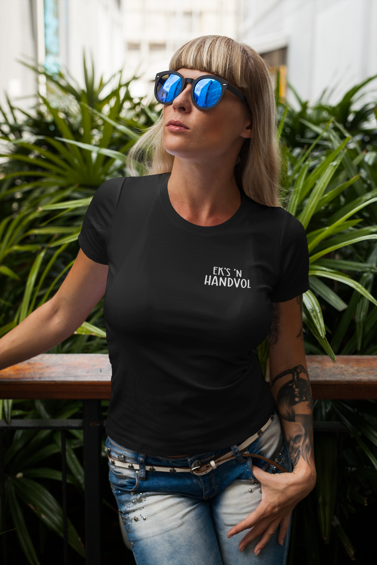 Duwweltjie® - "Ek's 'n Handvol" Women's T-Shirt