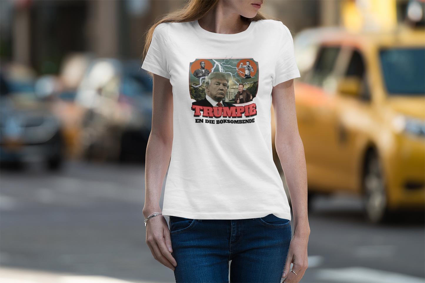Duwweltjie® – Trumpie en die Boksombende Women’s T-Shirt