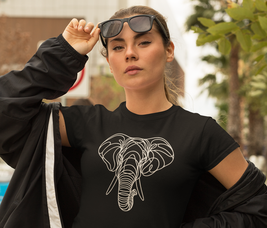 Duwweltjie® Wildline - Elephant Women's T-Shirt