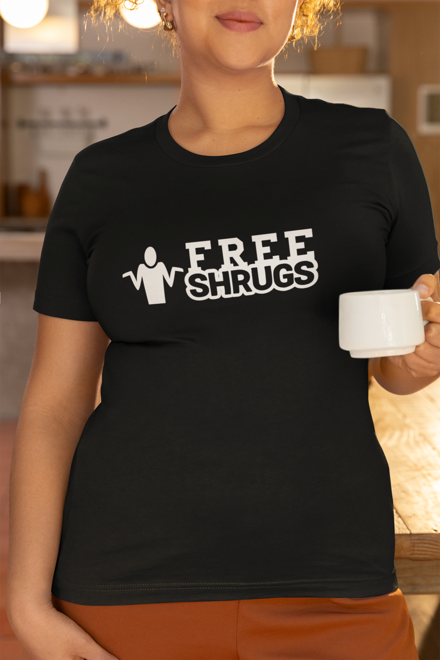 Duwweltjie® Foolstop - "Free Shrugs" Women's T-Shirt