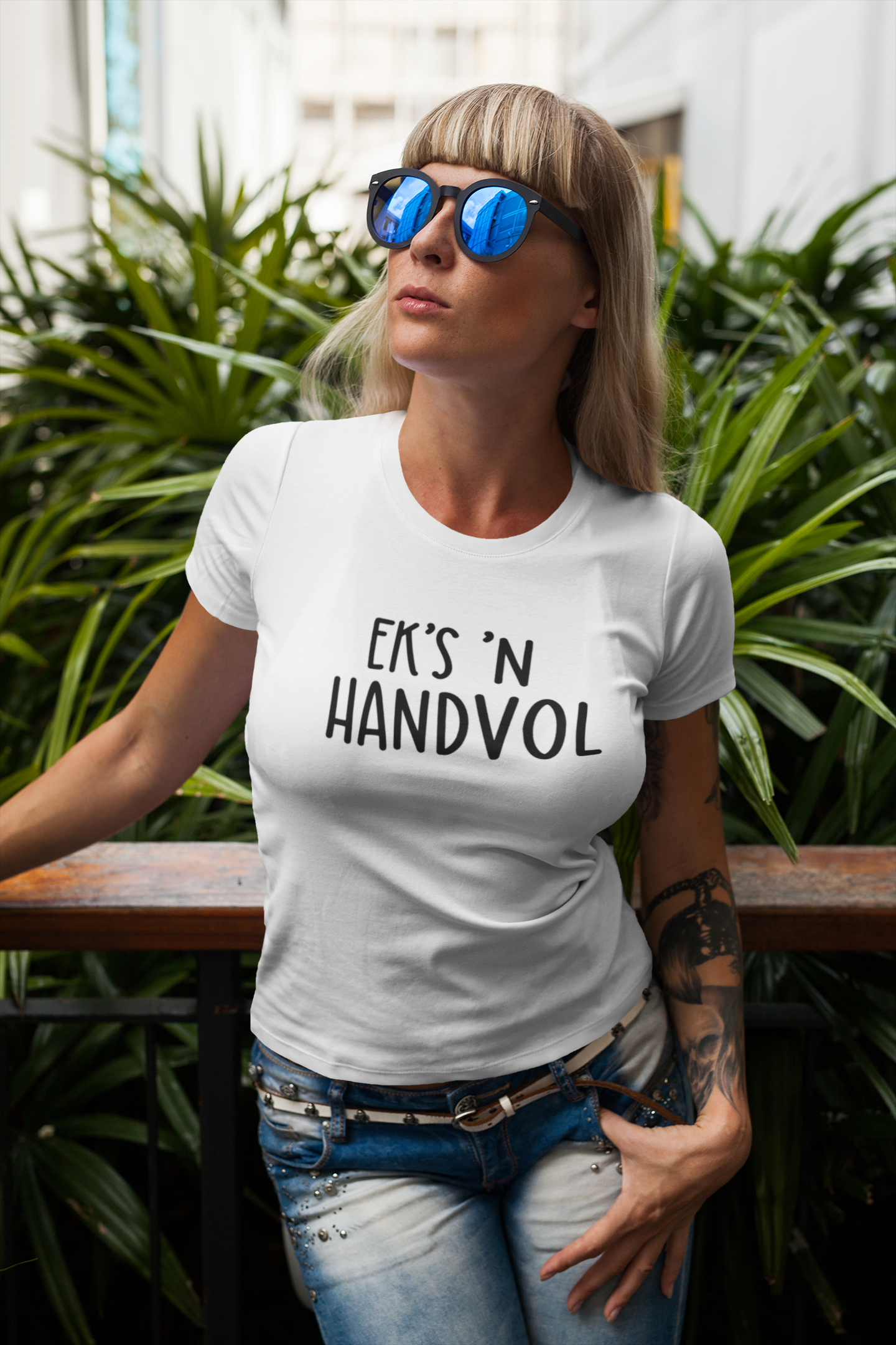 Duwweltjie® - "Ek's 'n Handvol" Women's T-Shirt