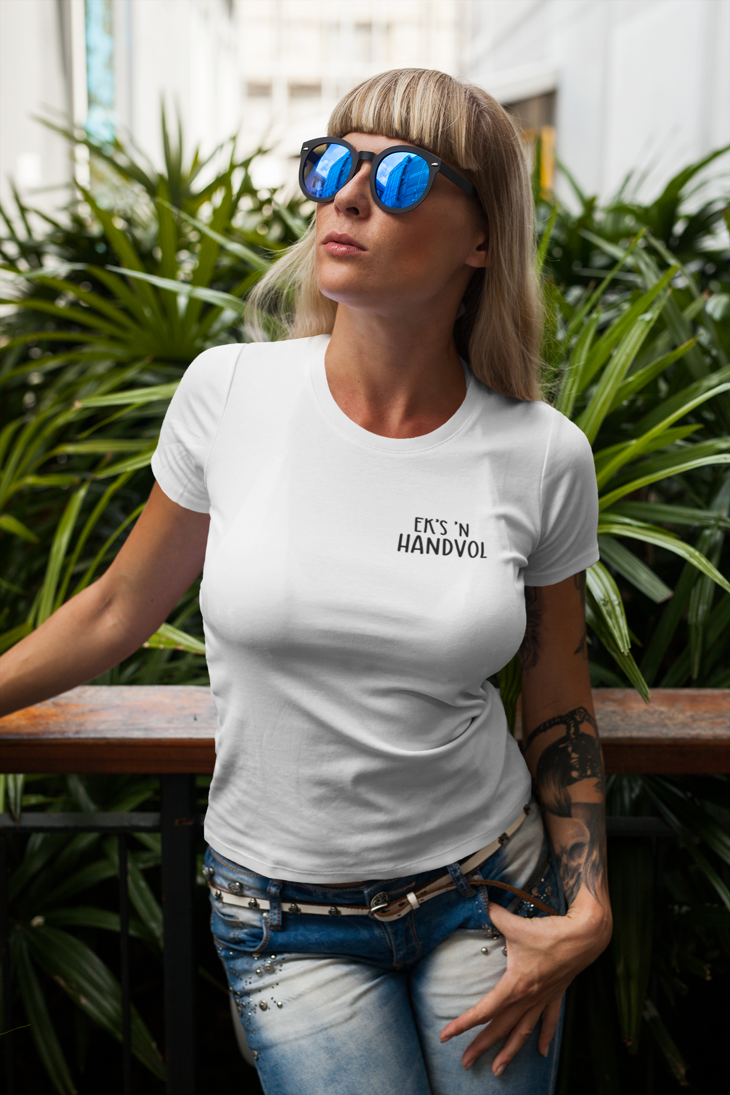 Duwweltjie® - "Ek's 'n Handvol" Women's T-Shirt