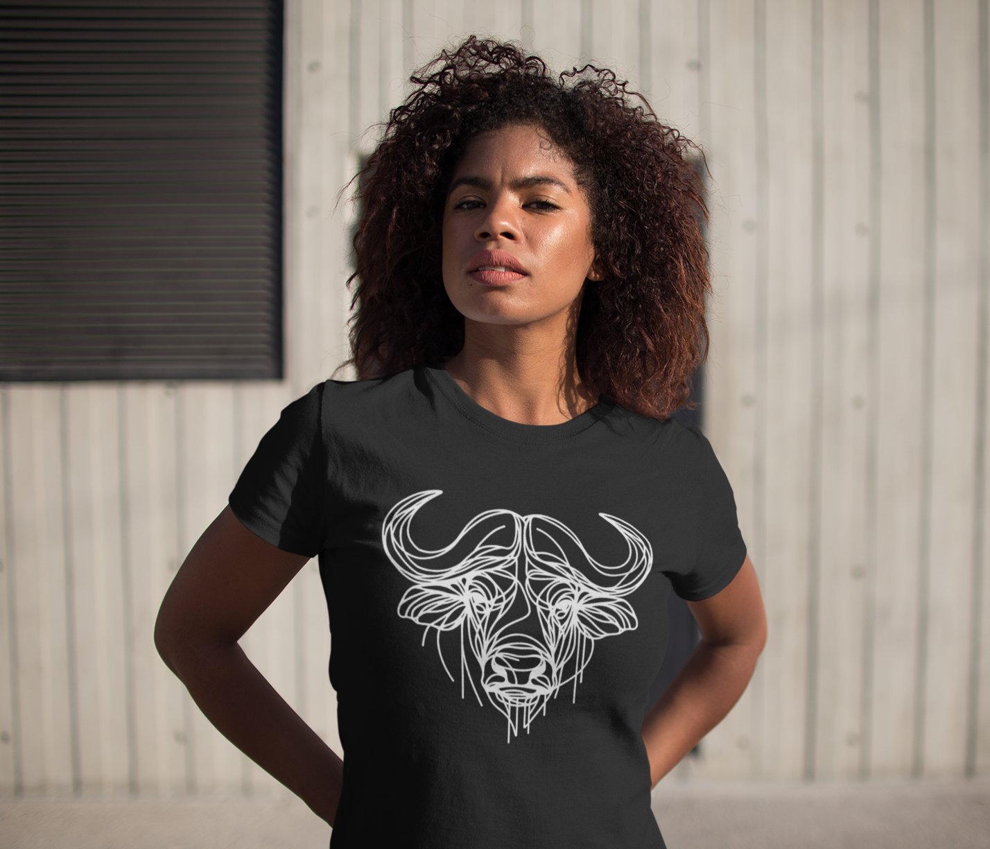 Duwweltjie® Wildline - Buffalo Women's T-Shirt