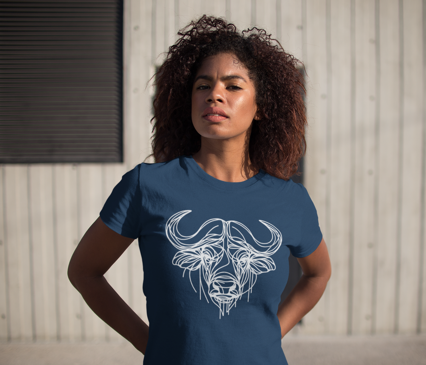 Duwweltjie® Wildline - Buffalo Women's T-Shirt