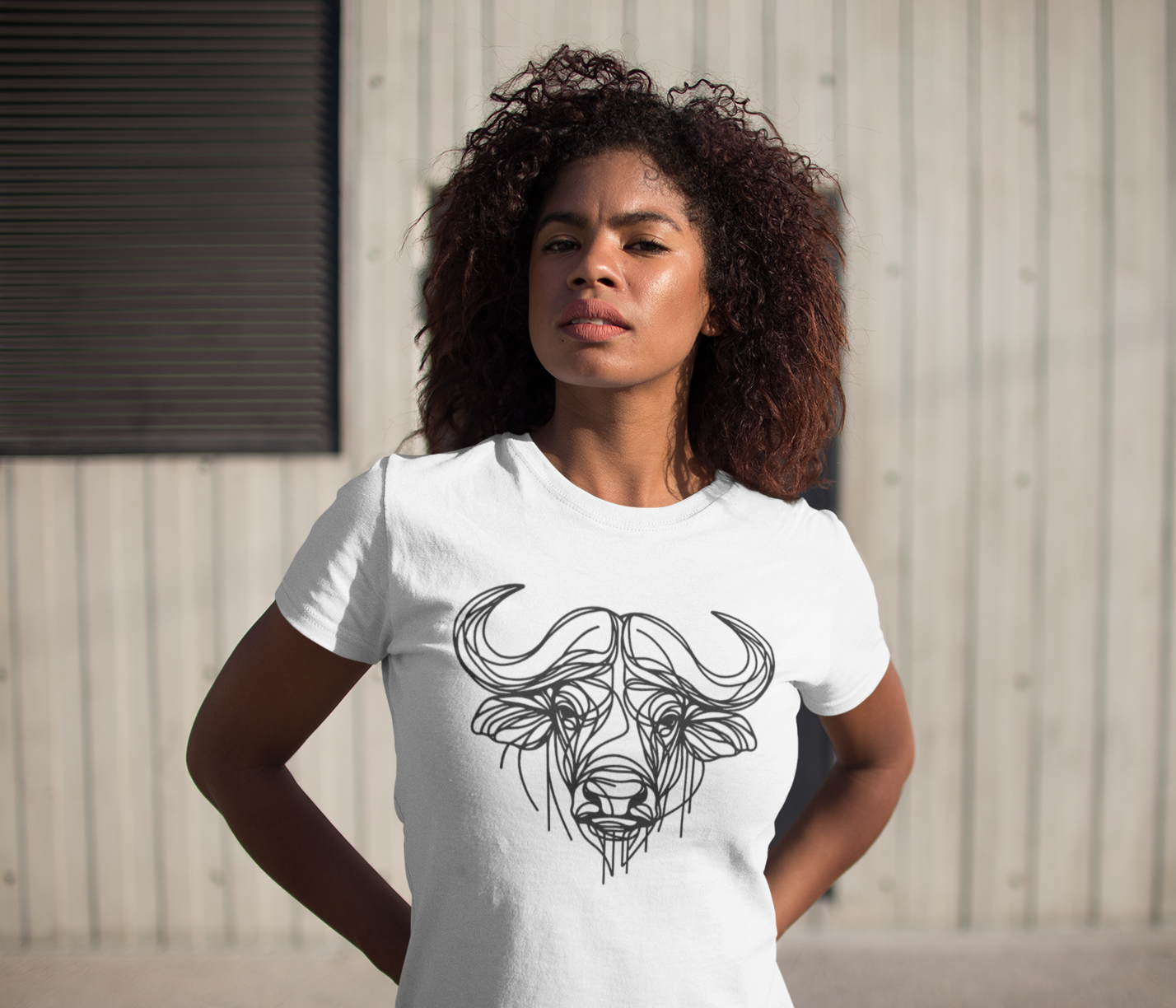 Duwweltjie® Wildline - Buffalo Women's T-Shirt